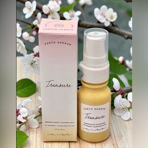 Earth Harbor Treasure Barrier
Boost Glazing Milk 0.33 fl Oz
Brand New In Box